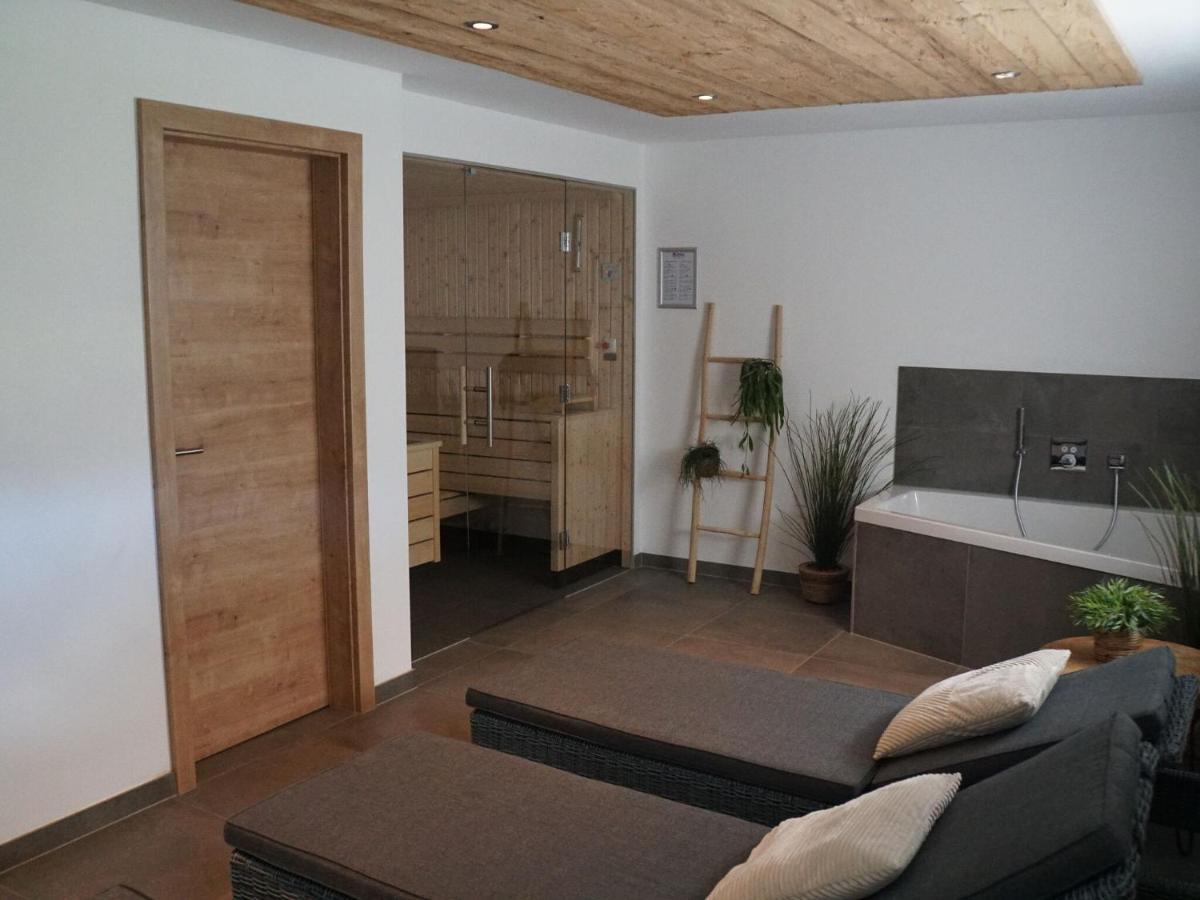 Chalet In Muehlbach Am Hochkoenig With Sauna Exteriör bild